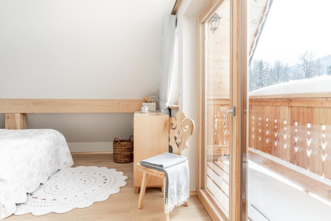 Sniezna Dolina - Sobiczkowa Bor Luxury Chalets 考斯赛力克 外观 照片